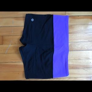 Lululemon - Boogie shorts